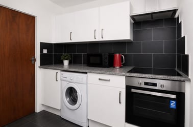 Wolsdon Street,, Stonehouse, Plymouth - Image 3